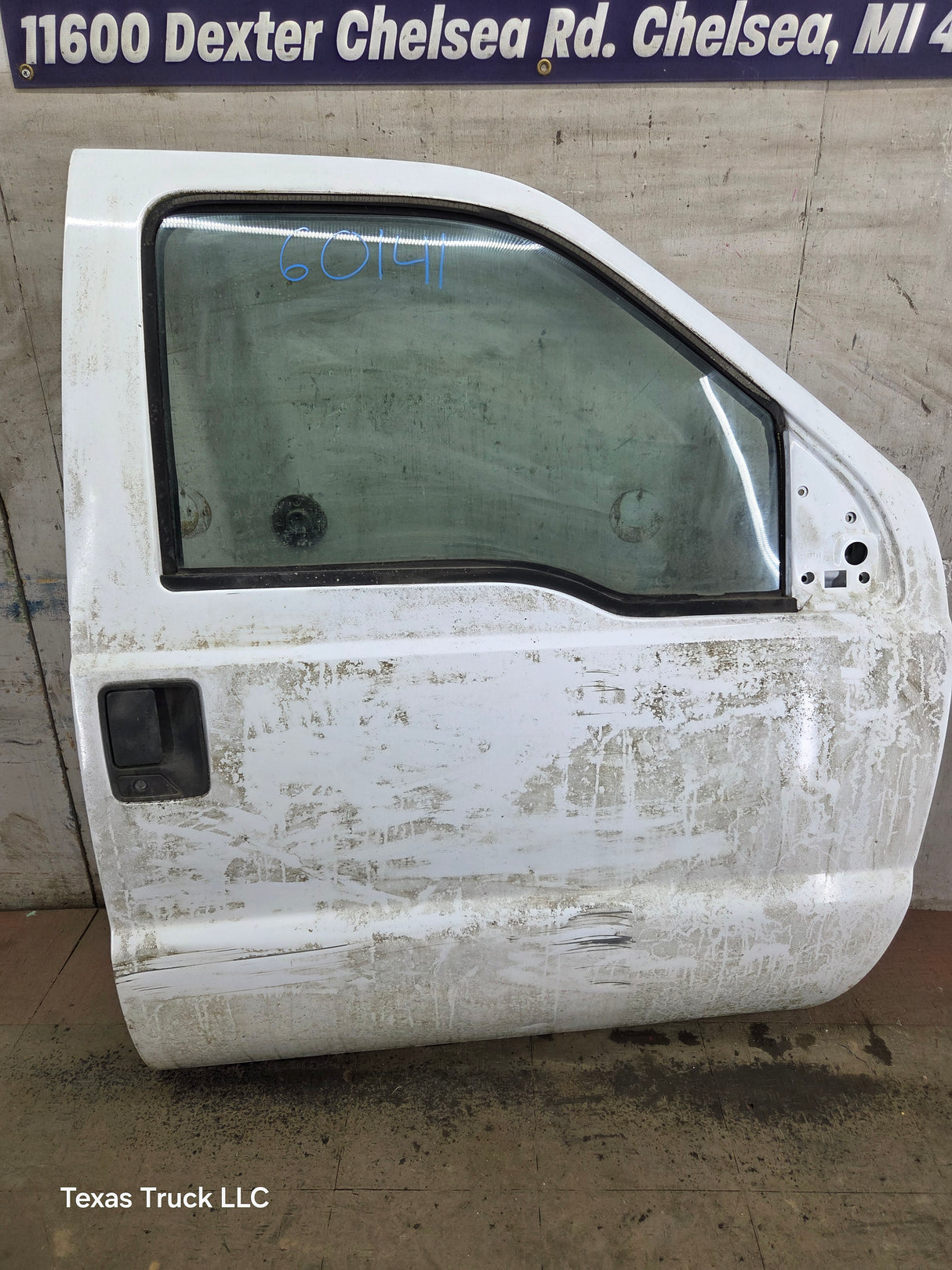 1999-2011 Ford Super Duty / Excursion Front Passenger RH Door F250 F350 F450 F550