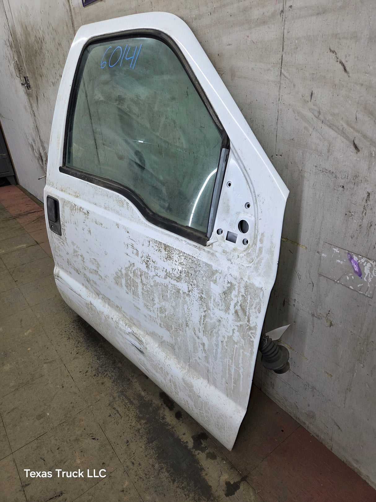 1999-2011 Ford Super Duty / Excursion Front Passenger RH Door F250 F350 F450 F550
