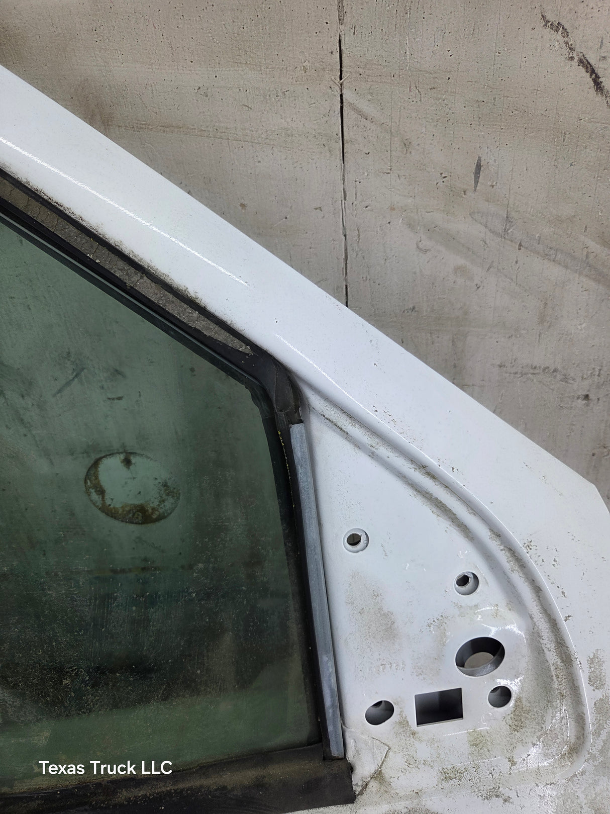 1999-2011 Ford Super Duty / Excursion Front Passenger RH Door F250 F350 F450 F550