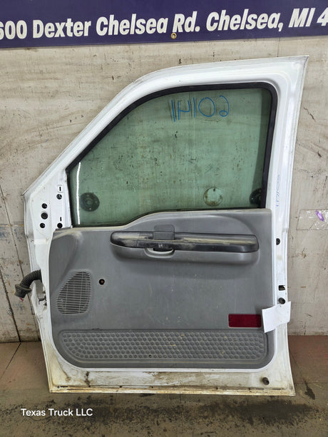 1999-2007 Ford Super Duty / Excursion Front Passenger RH Door F250 F350 F450 F550