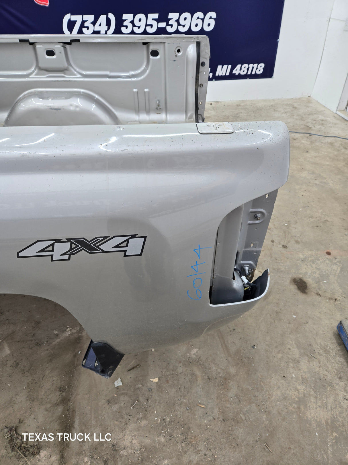 2007-2013 Chevrolet Silverado 1500 2500 3500 HD 6' 6" Short Truck