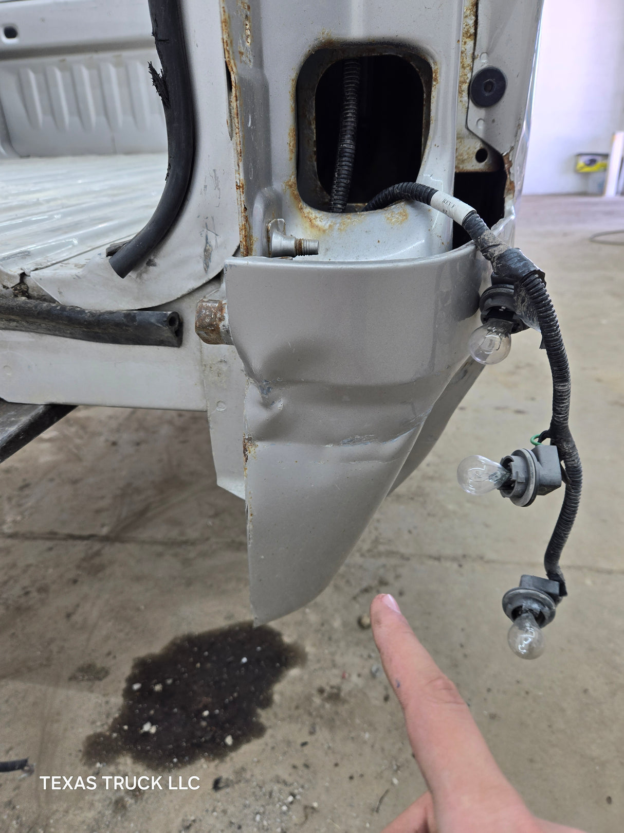 2007-2013 Chevrolet Silverado 1500 2500 3500 HD 6' 6" Short Truck