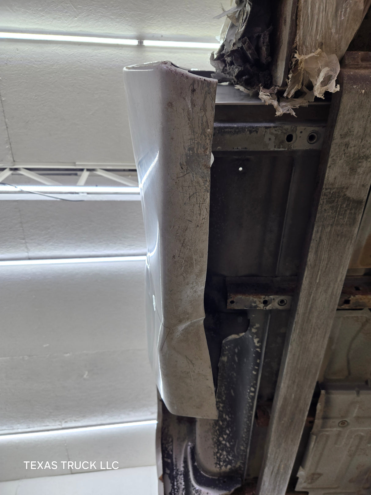 2007-2013 Chevrolet Silverado 1500 2500 3500 HD 6' 6" Short Truck
