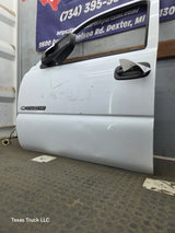 1999-2006 Chevrolet Silverado / GMC Sierra 1500 2500 3500 HD Front Driver Side Door LH
