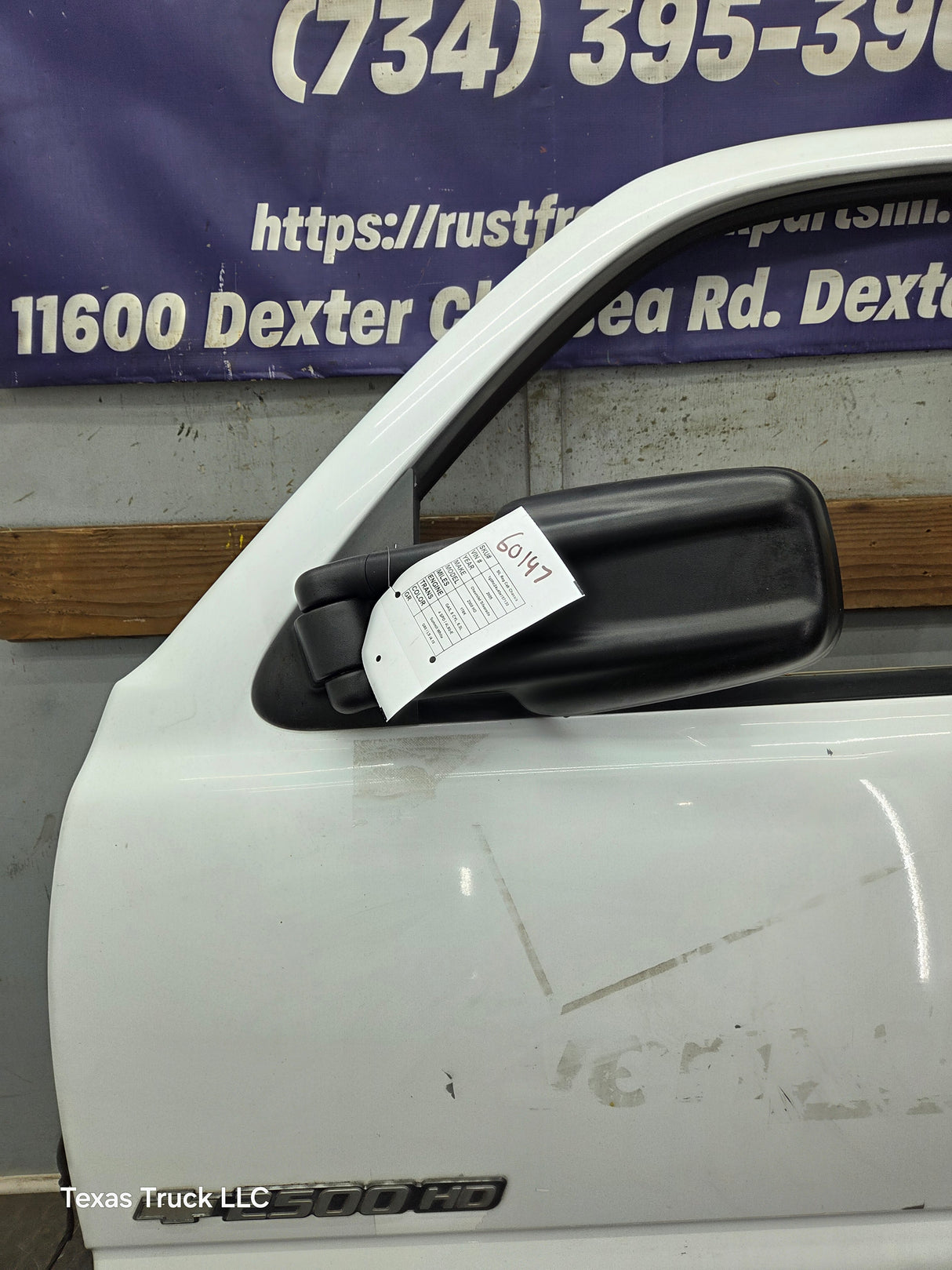 1999-2006 Chevrolet Silverado / GMC Sierra 1500 2500 3500 HD Front Driver Side Door LH
