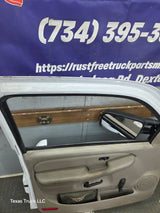 1999-2006 Chevrolet Silverado / GMC Sierra 1500 2500 3500 HD Front Driver Side Door LH