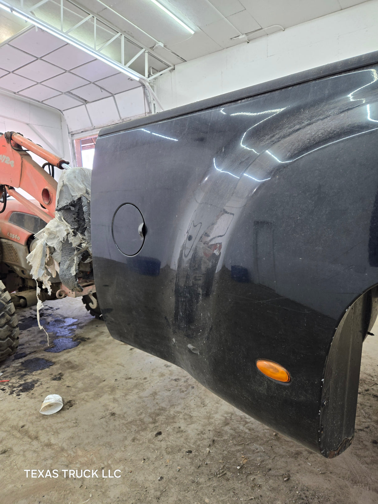 2007-2013 Chevrolet Silverado / GMC Sierra 3500 HD 8' Dually Bed