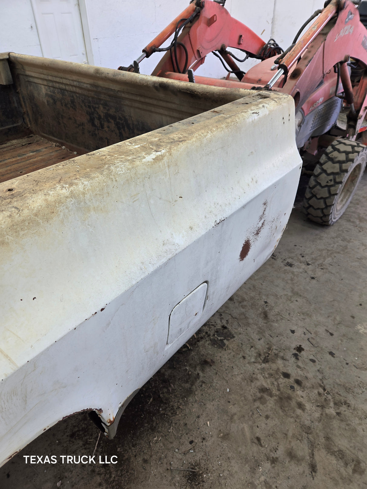 1979-1987 Chevrolet / GMC Square Body 8' Long Bed C10 C15 C20 C25 C35 K10 K15 K20 K25 K35