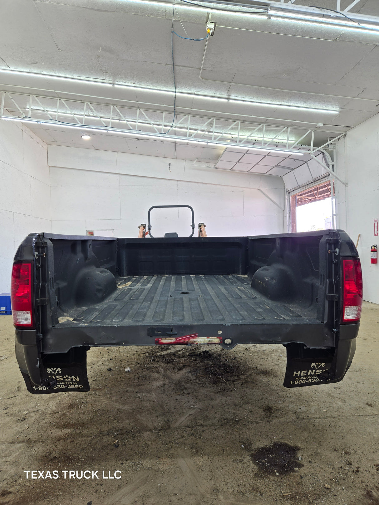 2019-2025 Dodge Ram 3500 4500 5th Gen Dually 8' Truck Bed