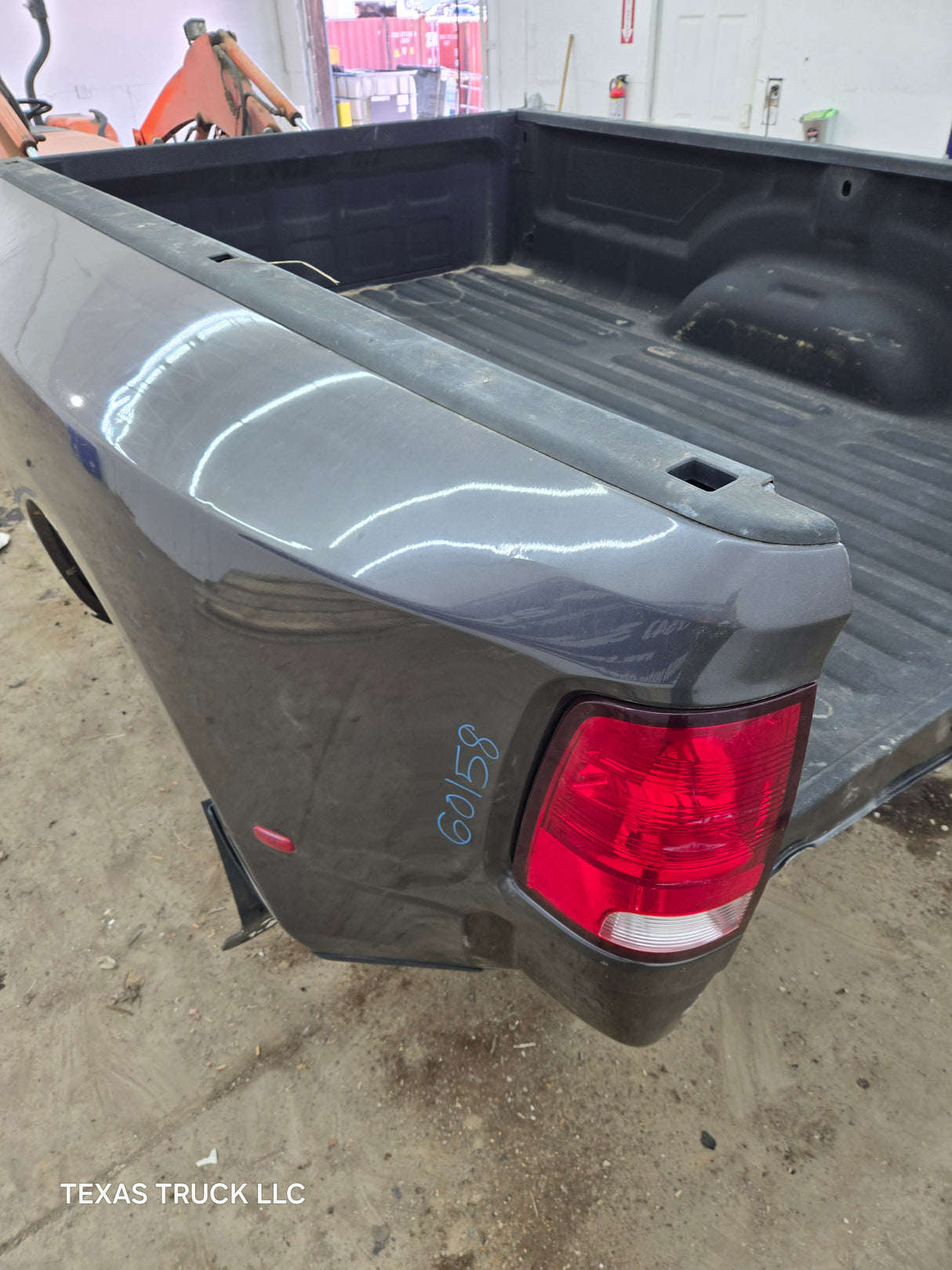 2019-2025 Dodge Ram 3500 4500 5th Gen Dually 8' Truck Bed