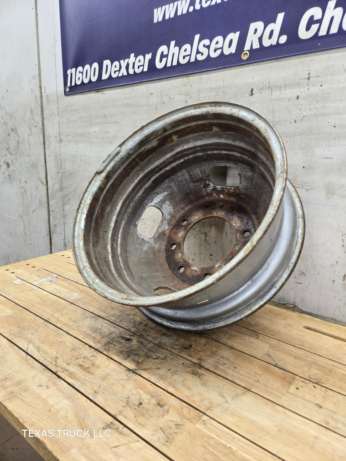 2005-2026 Ford Super Duty F350 Dually Wheel 17" x 6.5 Rim 8 lug