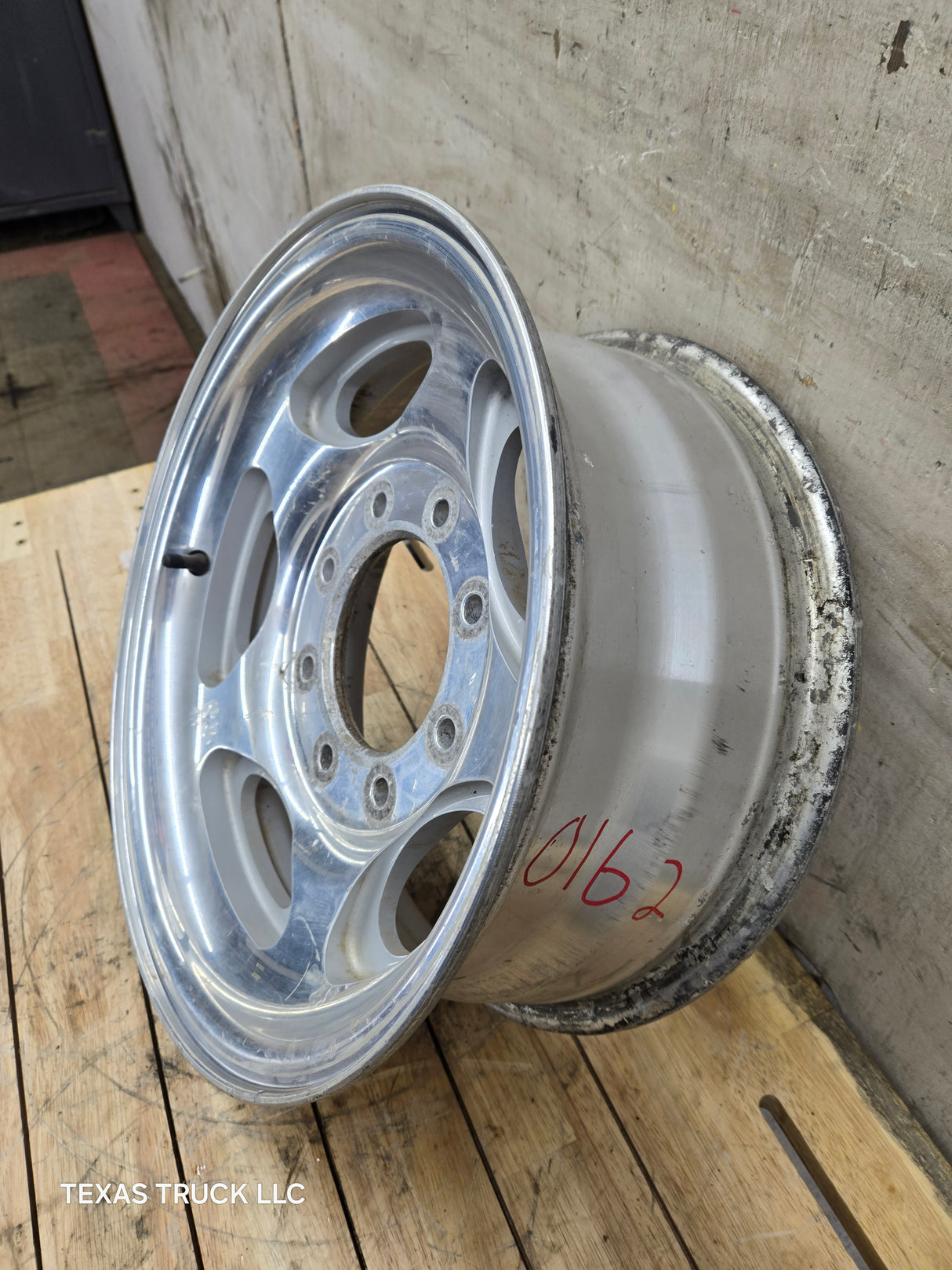 1999-2004 Ford F250 F350 Super Duty Excursion 16" Polished Aluminum Wheel Rim