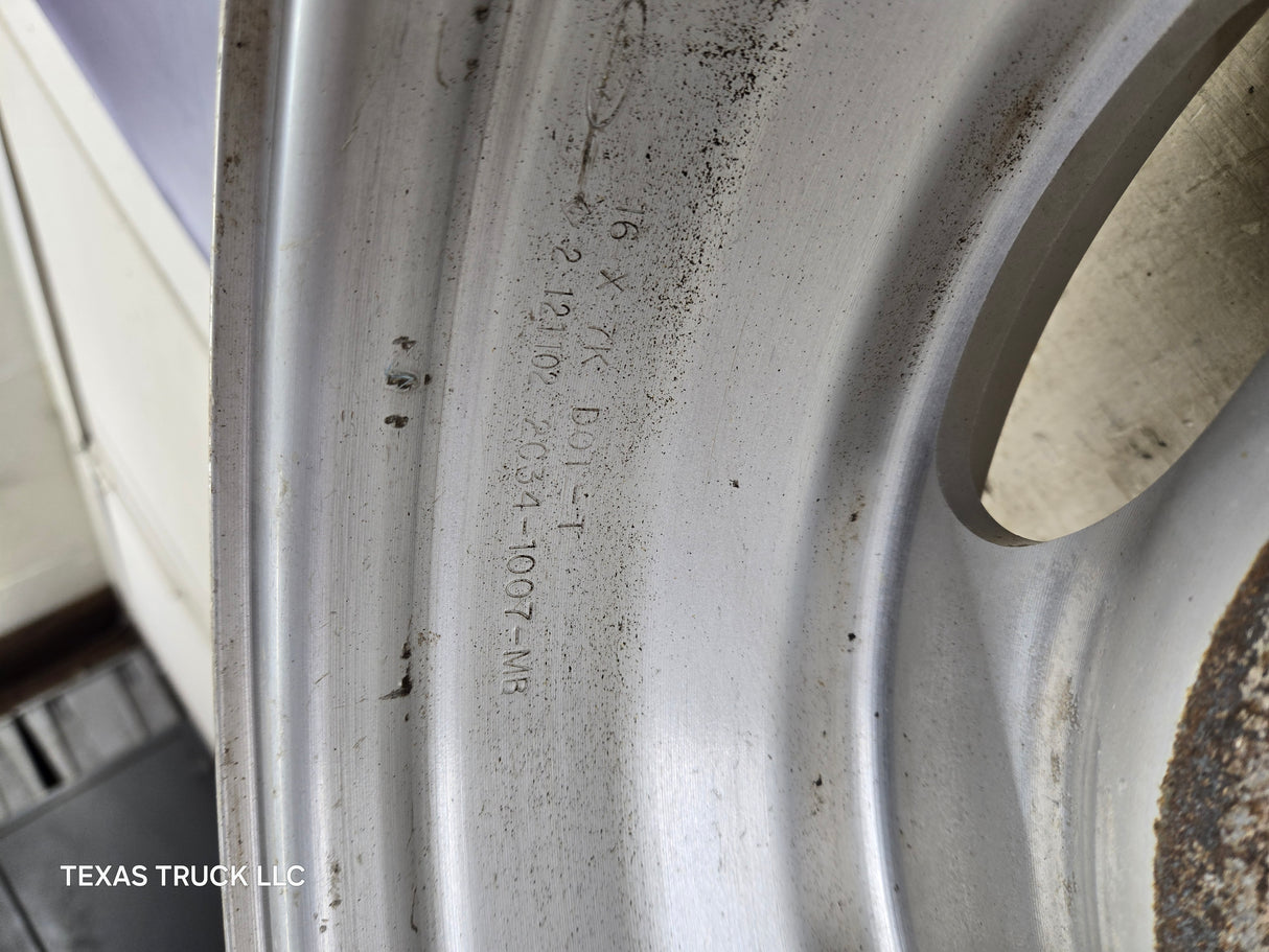 1999-2004 Ford F250 F350 Super Duty Excursion 16" Polished Aluminum Wheel Rim