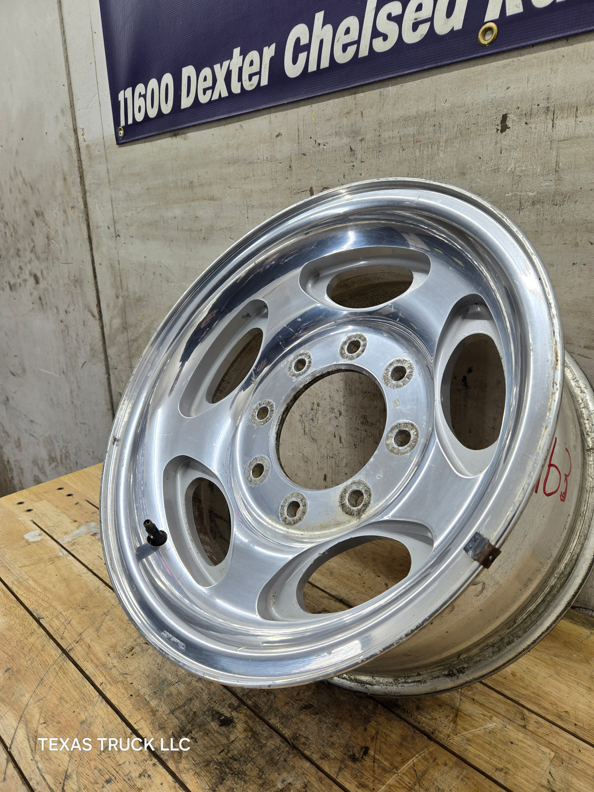1999-2004 Ford F250 F350 Super Duty Excursion 16" Polished Aluminum Wheel Rim