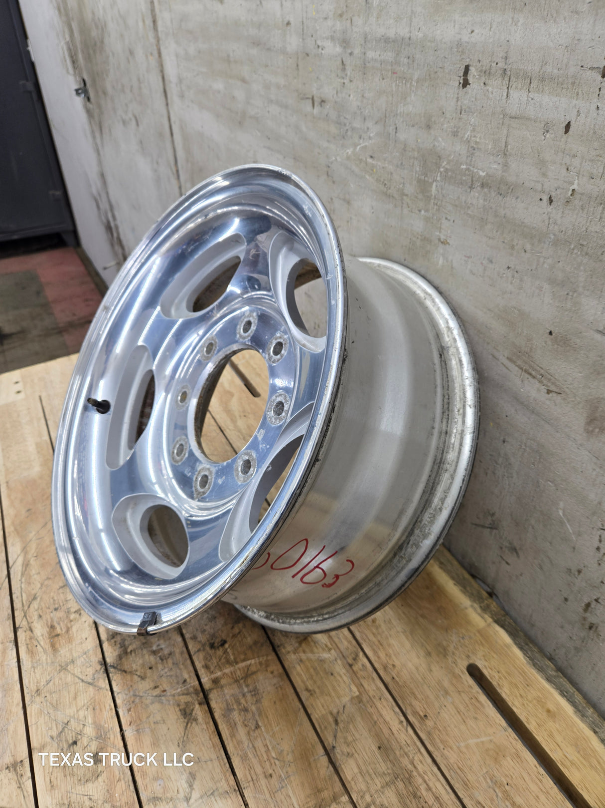 1999-2004 Ford F250 F350 Super Duty Excursion 16" Polished Aluminum Wheel Rim