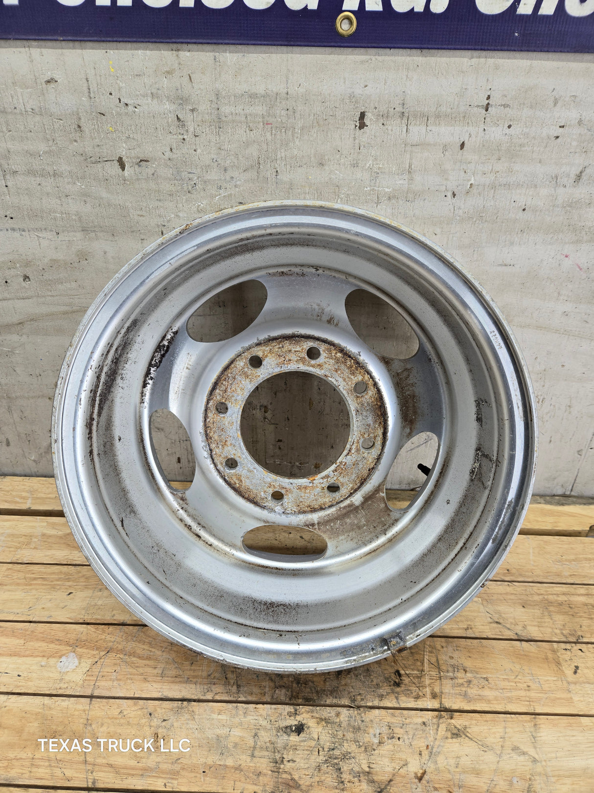 1999-2004 Ford F250 F350 Super Duty Excursion 16" Polished Aluminum Wheel Rim
