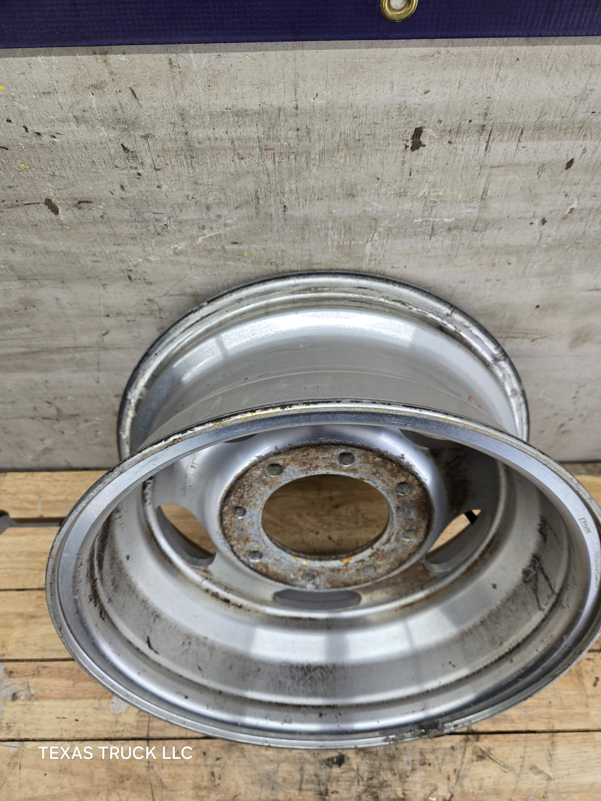 1999-2004 Ford F250 F350 Super Duty Excursion 16" Polished Aluminum Wheel Rim
