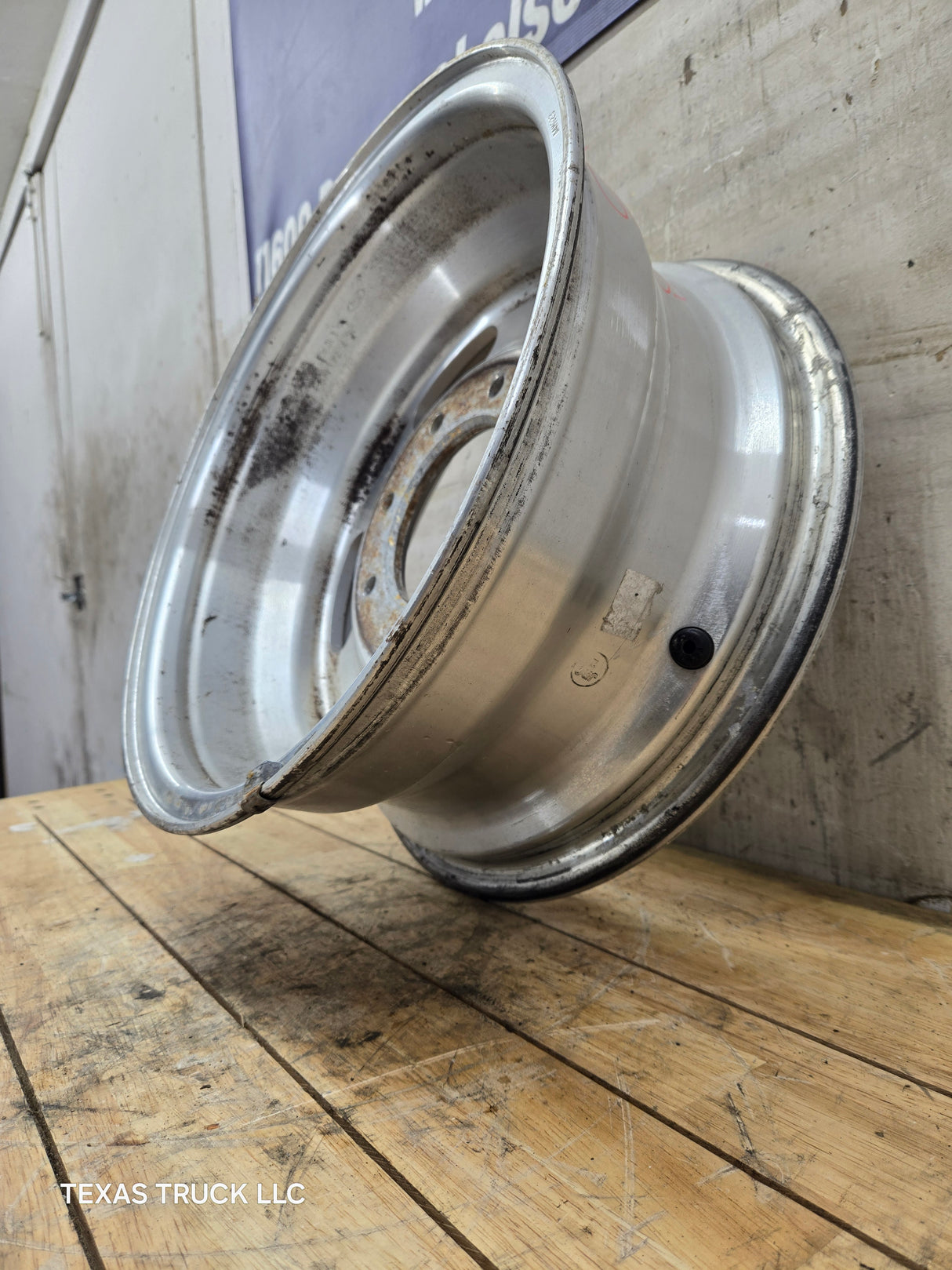 1999-2004 Ford F250 F350 Super Duty Excursion 16" Polished Aluminum Wheel Rim