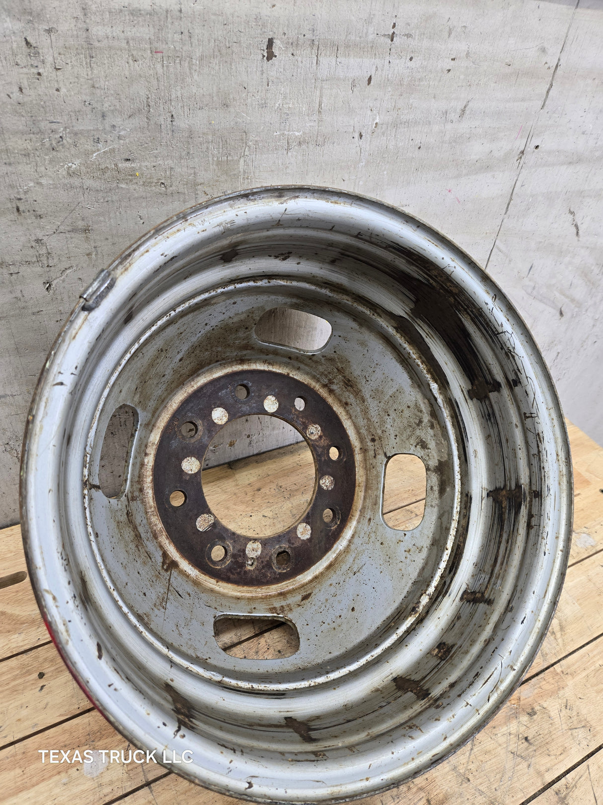 2005-2026 Ford Super Duty F350 Dually Wheel 17" x 6.5 Rim 8 lug