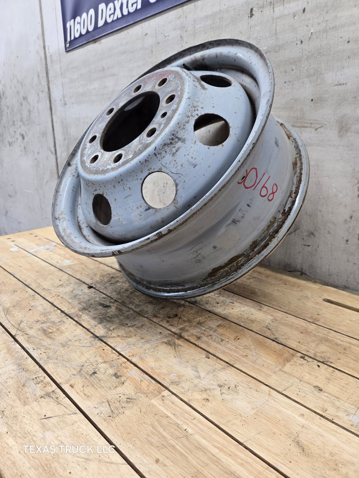 1992-2007 Ford Van E350 8 lug Dually Wheel