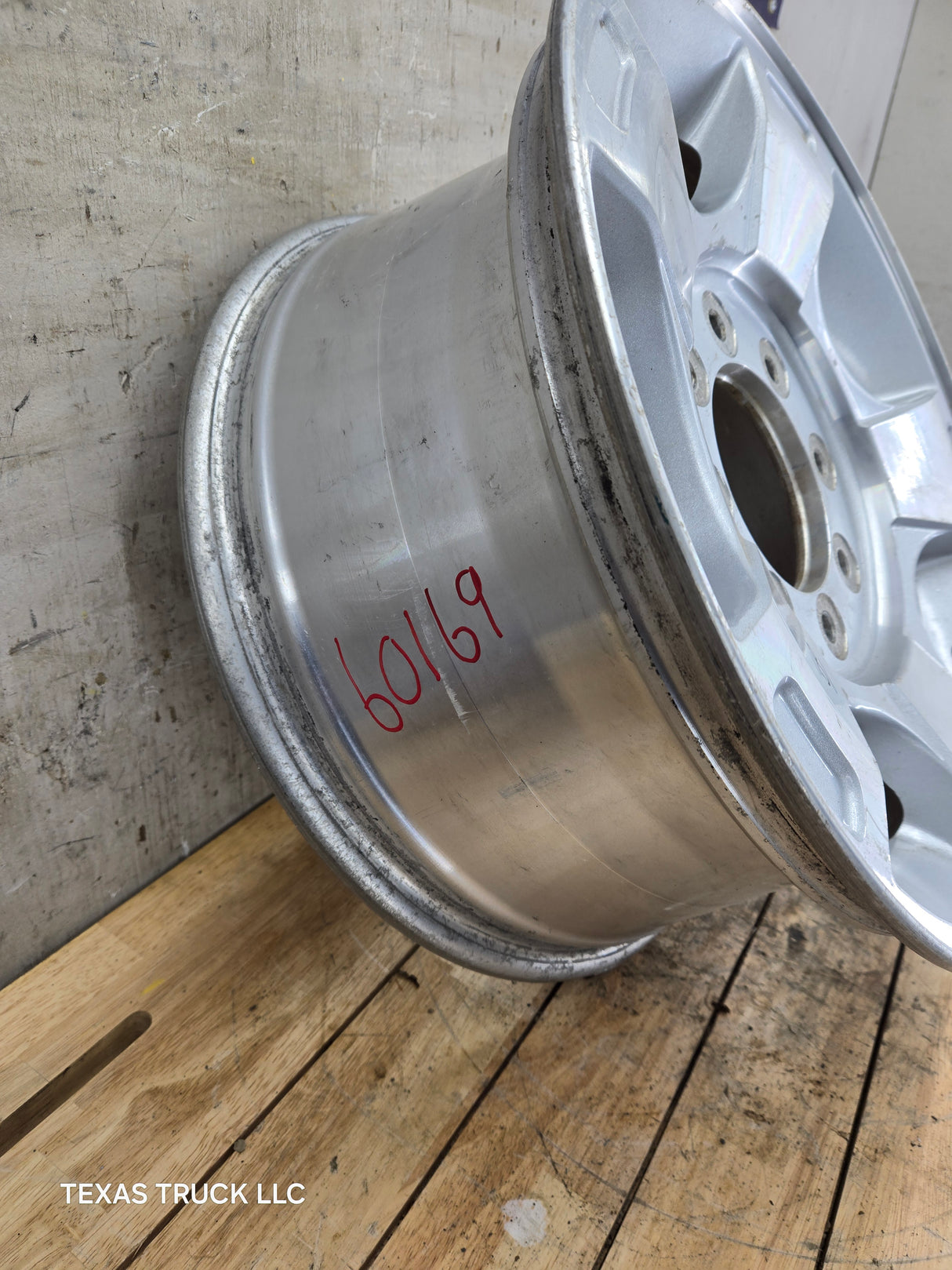 2009-2016 Ford Super Duty F250 F350 18" x 8" Aluminum Wheel 8x170 SRW