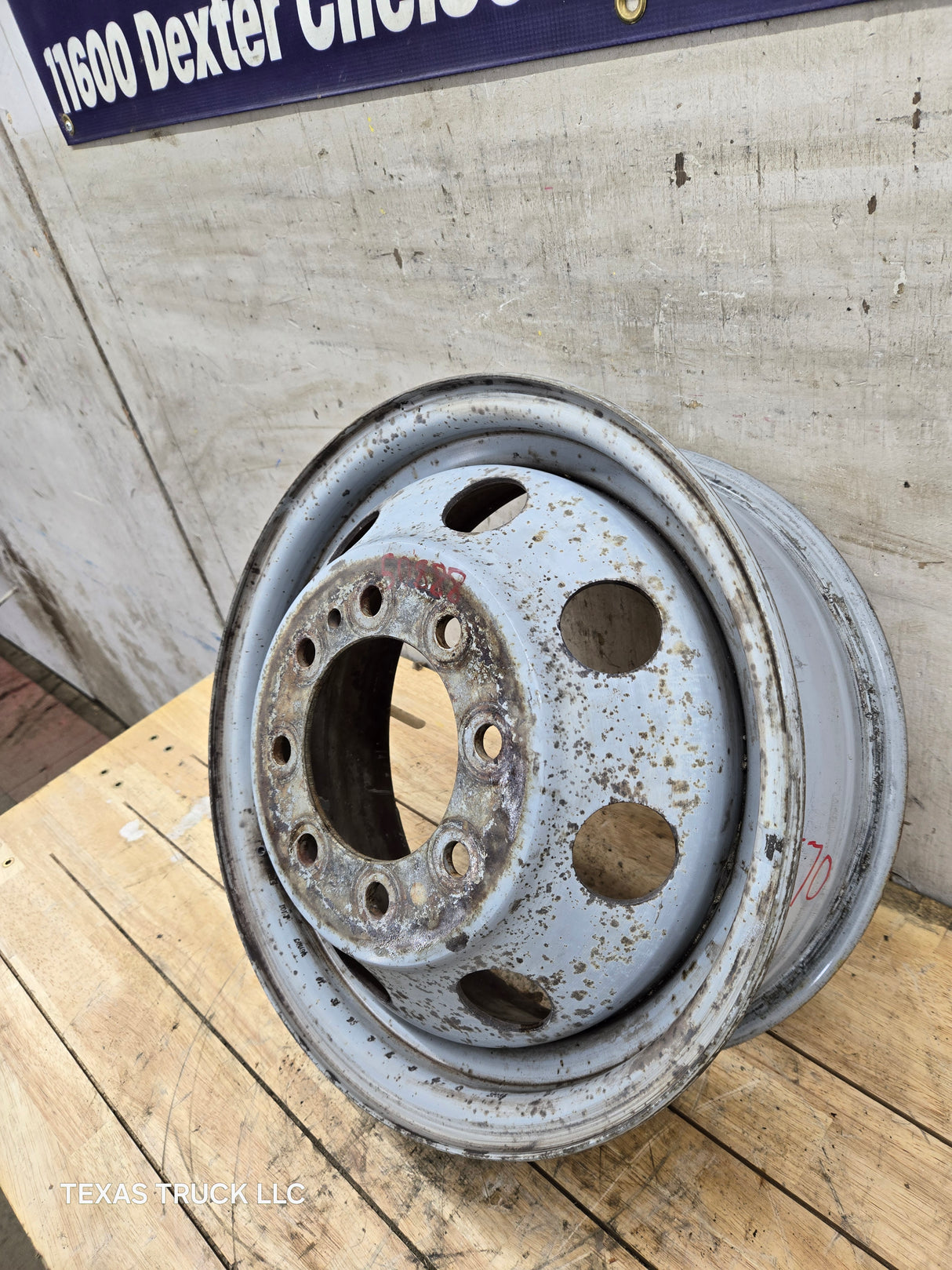1992-2007 Ford Van E350 8 lug Dually Wheel