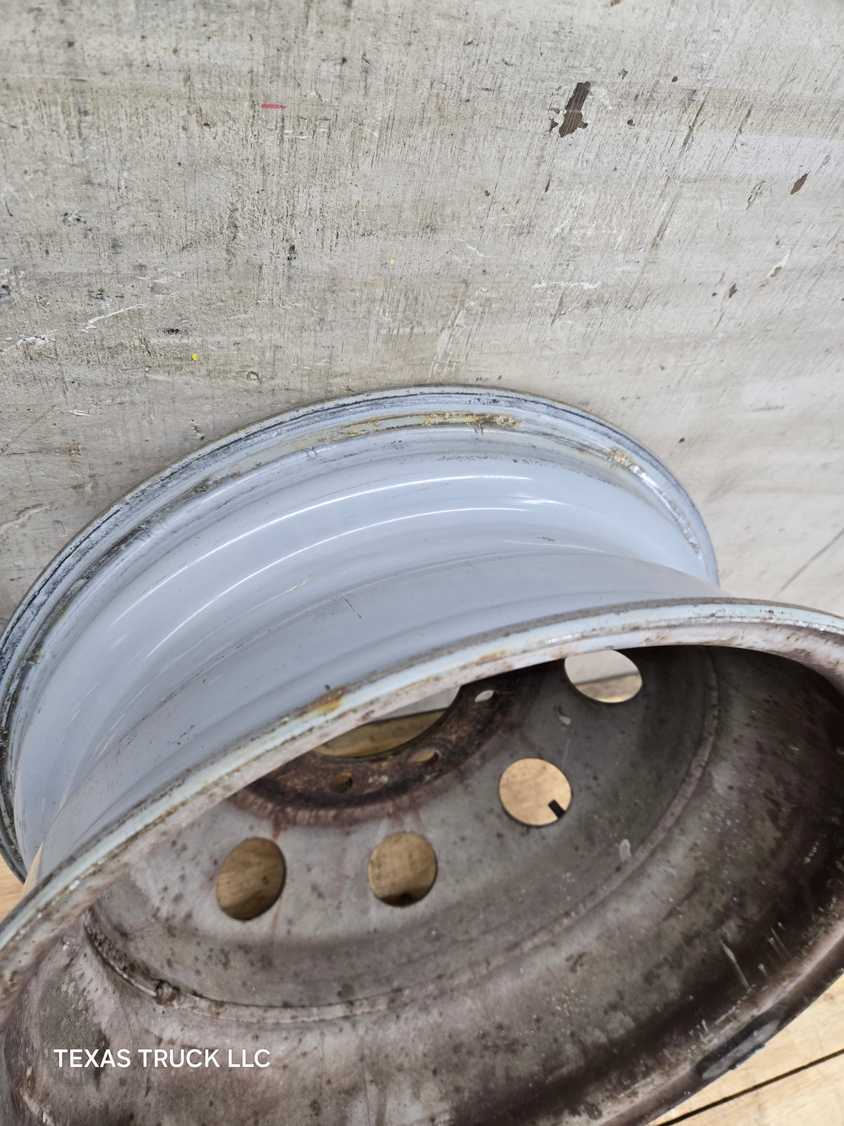 1992-2007 Ford Van E350 8 lug Dually Wheel