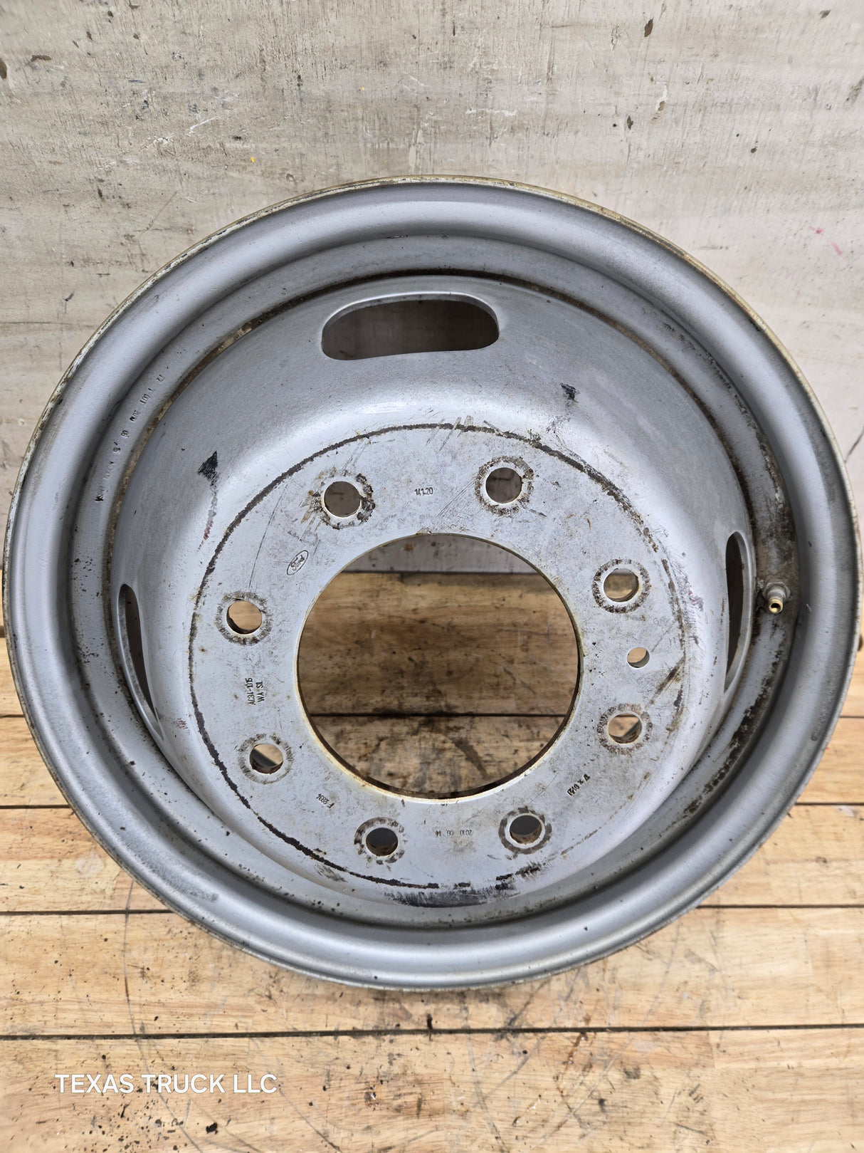2005-2026 Ford Super Duty F350 Dually Wheel 17" x 6.5 Rim 8 lug