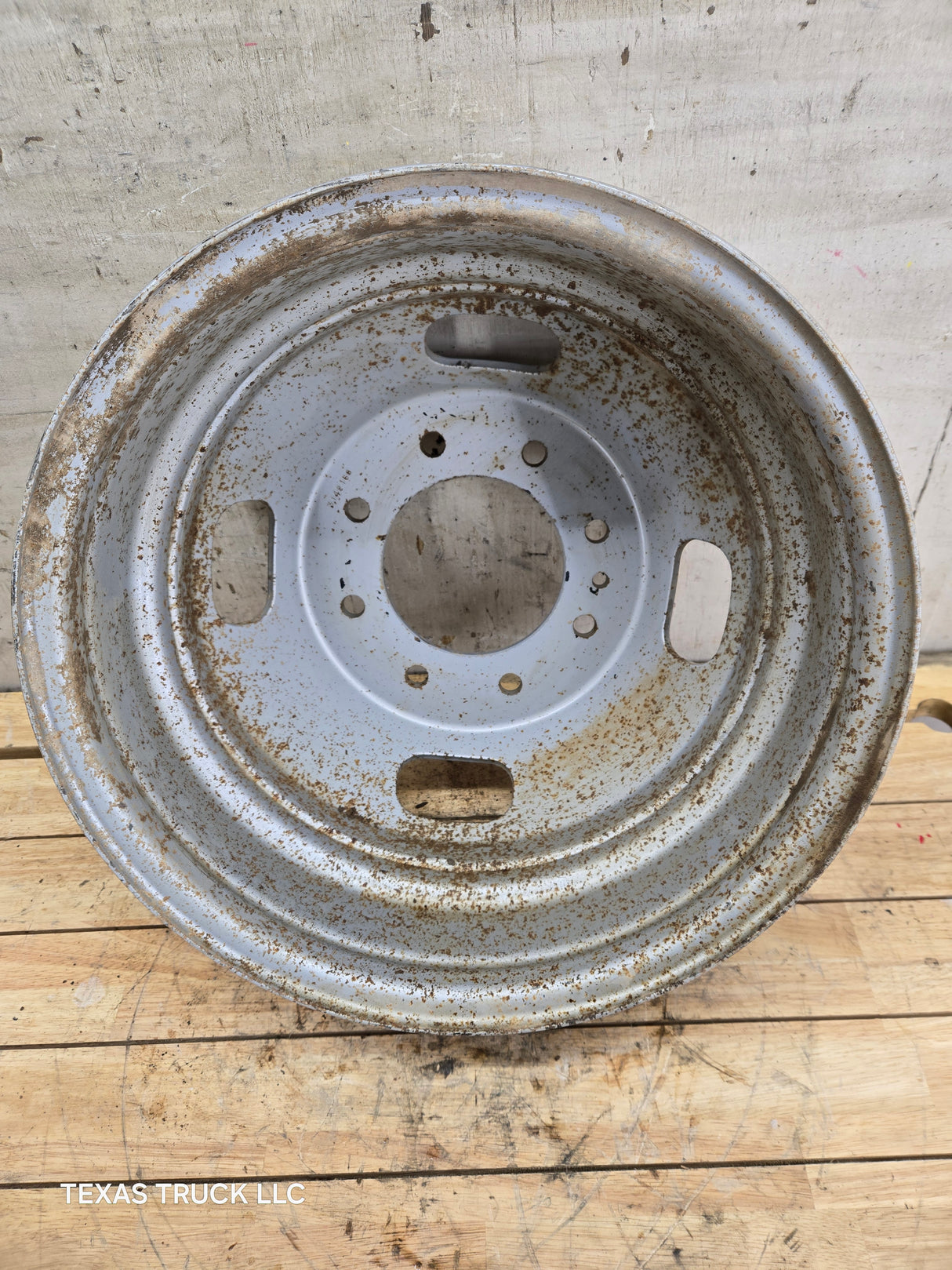 2005-2026 Ford Super Duty F350 Dually Wheel 17" x 6.5 Rim 8 lug