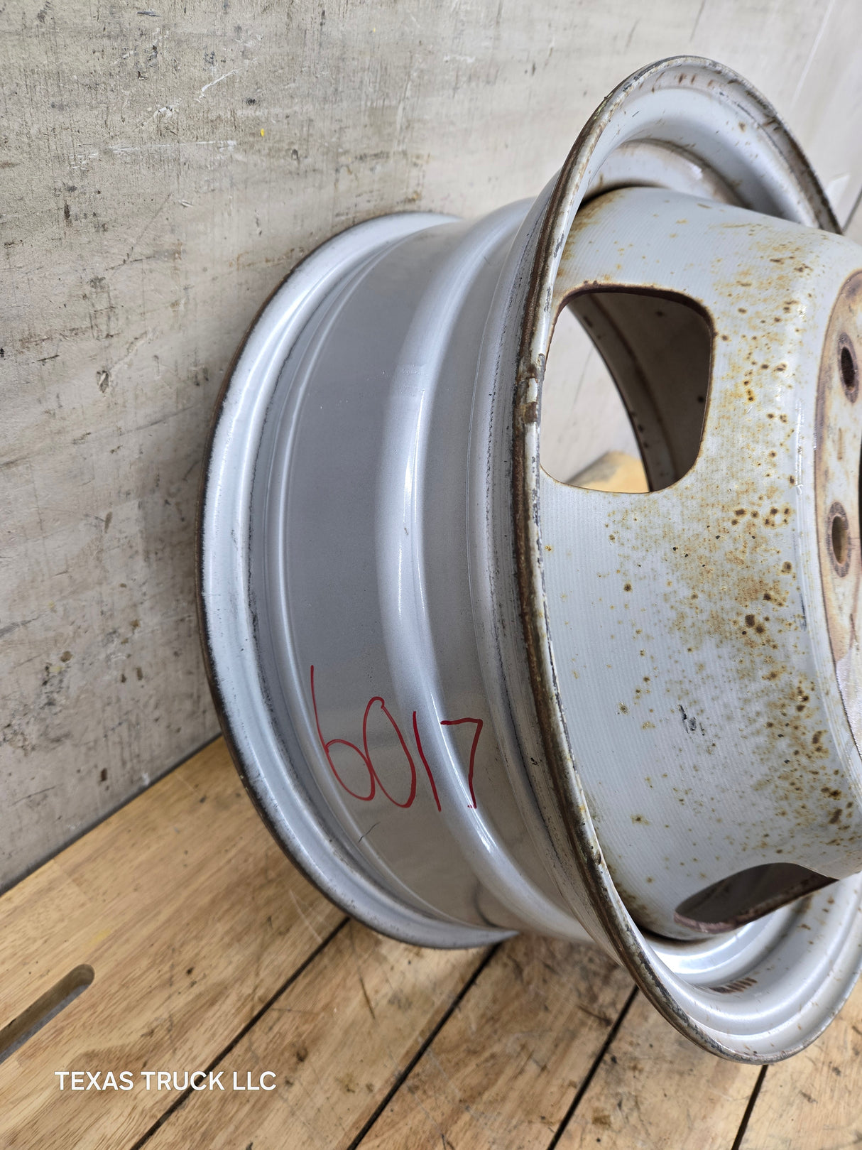 2005-2026 Ford Super Duty F350 Dually Wheel 17" x 6.5 Rim 8 lug