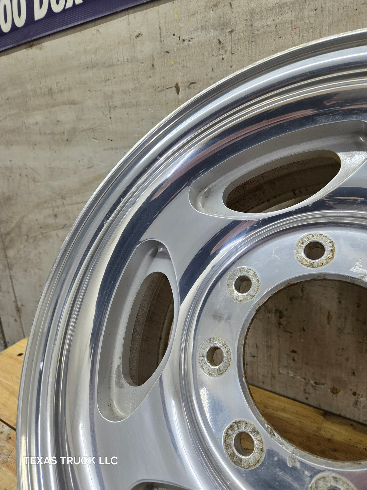 1999-2004 Ford F250 F350 Super Duty Excursion 16" Polished Aluminum Wheel Rim