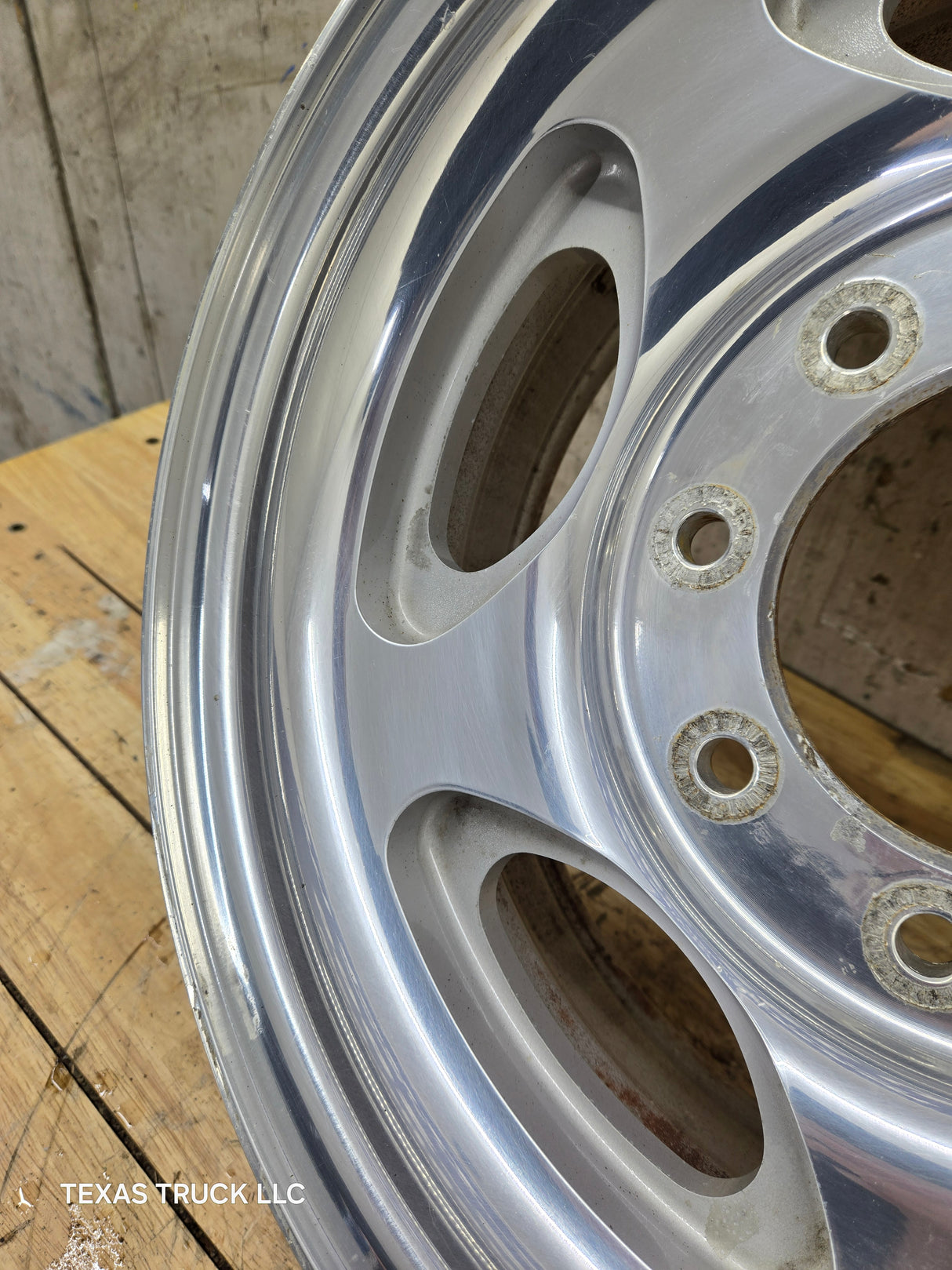 1999-2004 Ford F250 F350 Super Duty Excursion 16" Polished Aluminum Wheel Rim