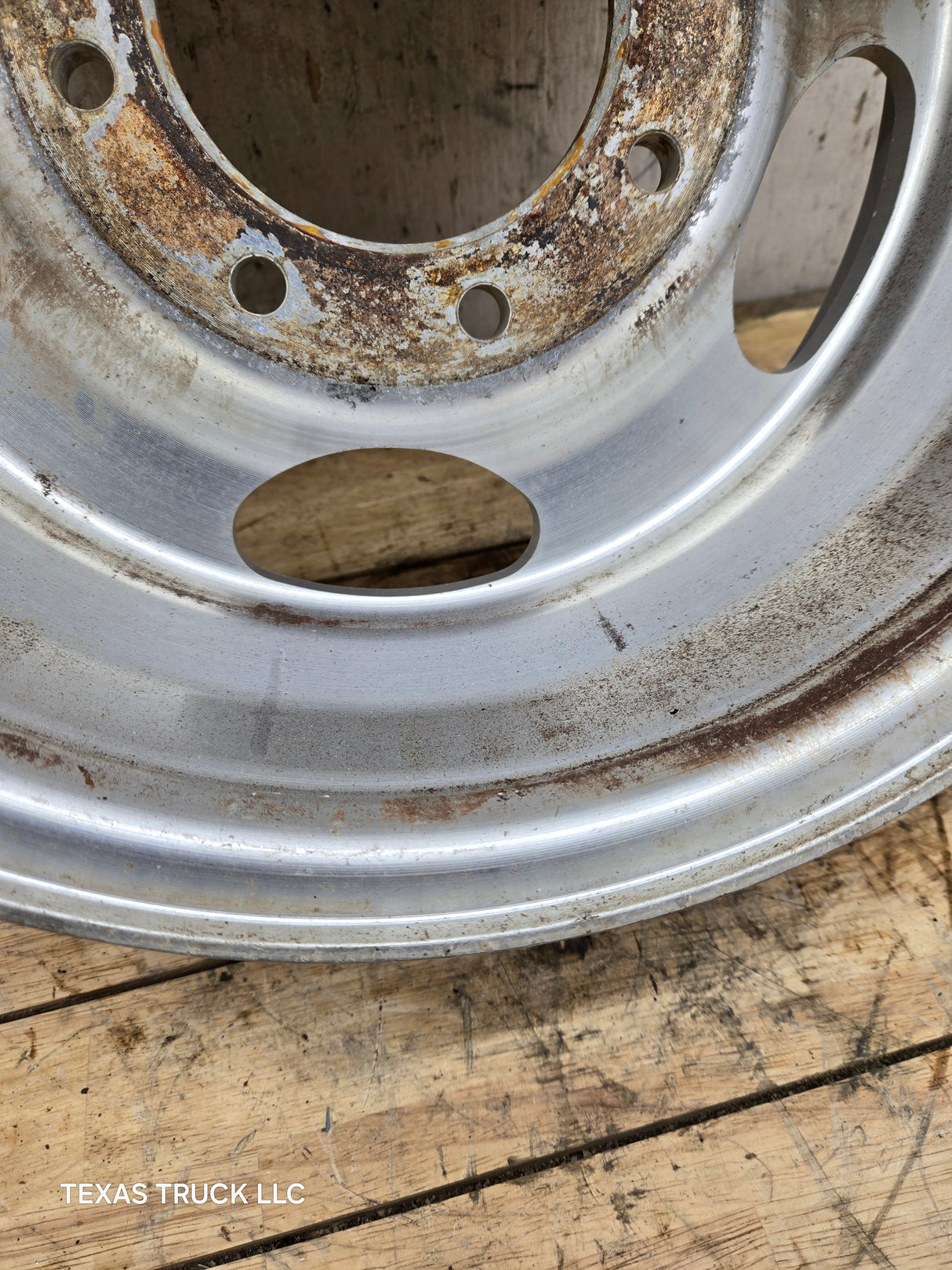 1999-2004 Ford F250 F350 Super Duty Excursion 16" Polished Aluminum Wheel Rim
