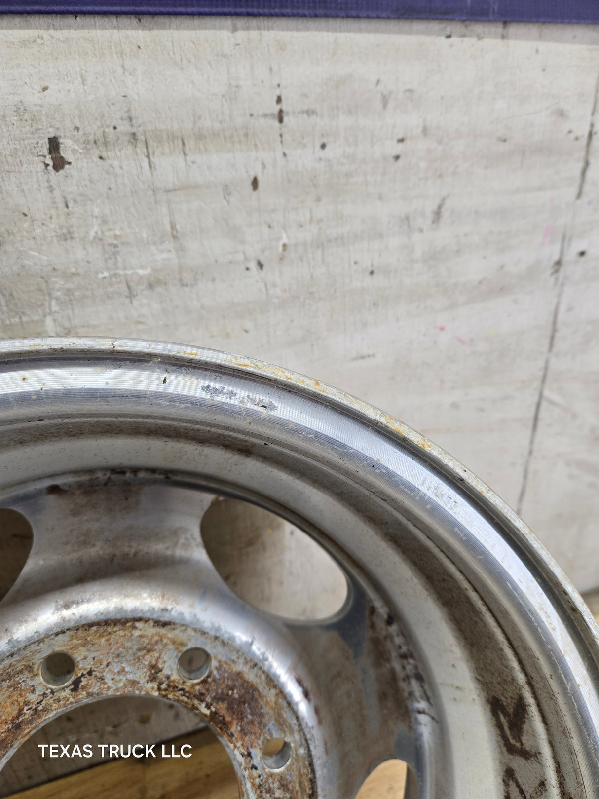 1999-2004 Ford F250 F350 Super Duty Excursion 16" Polished Aluminum Wheel Rim