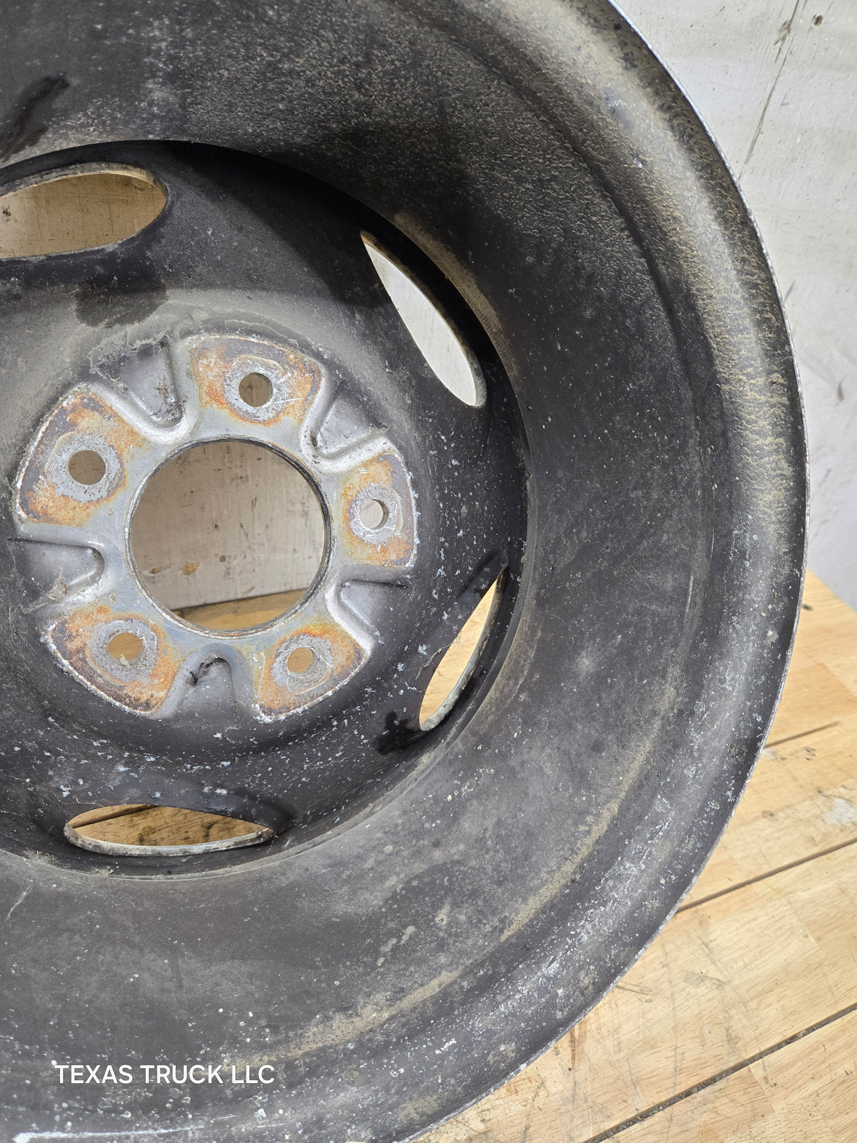 1999-2004 Ford F150 16" x 7" Aluminum Wheel Rim