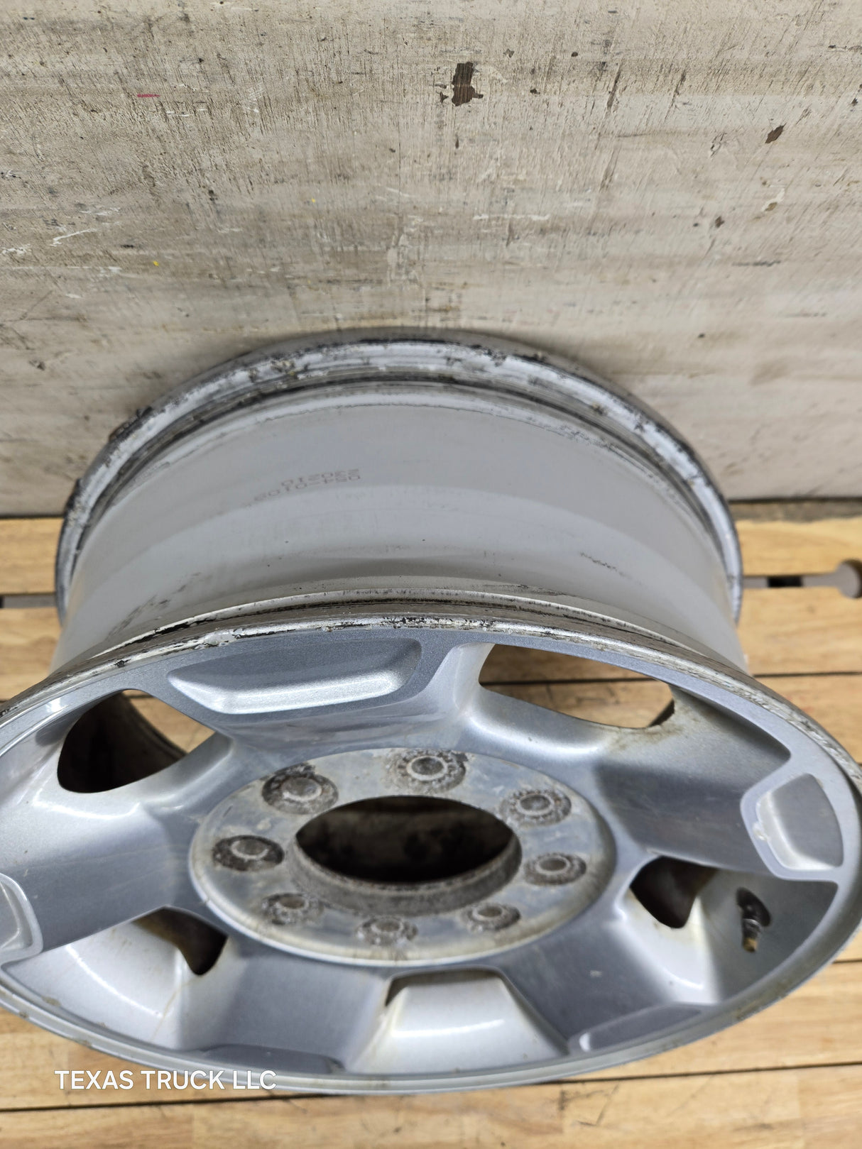 2010-2016 Ford Super Duty F250 F350 17" x 7.5" Aluminum Wheel 8x170 SRW