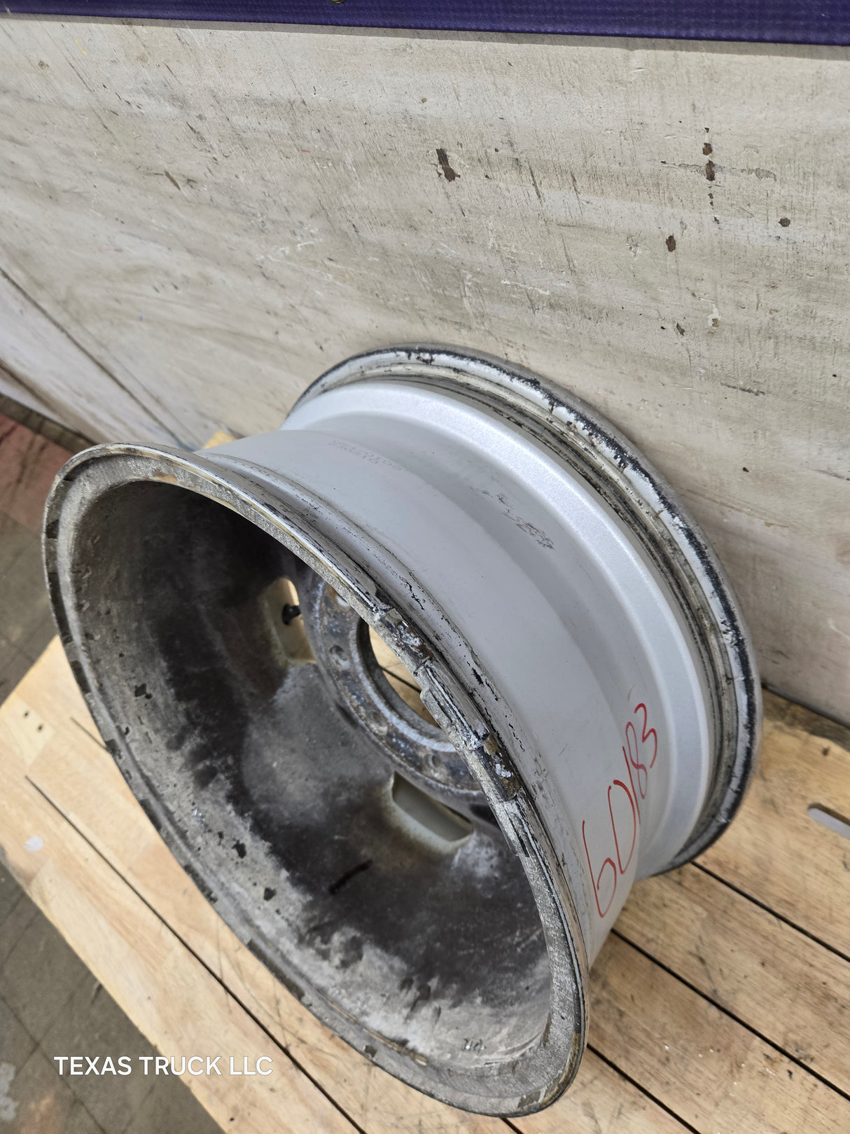 2010-2016 Ford Super Duty F250 F350 17" x 7.5" Aluminum Wheel 8x170 SRW