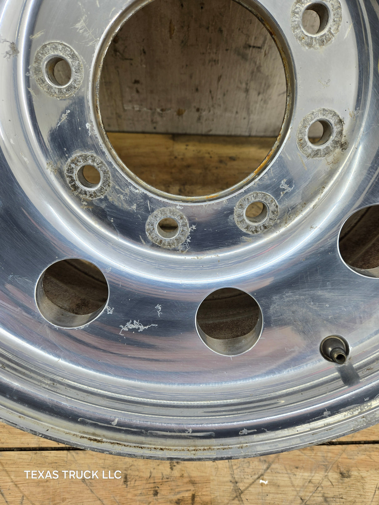 1999-2004 Ford F250 F350 Super Duty Excursion 16 x 7" Polished Aluminum Wheel Rim 8 x 170