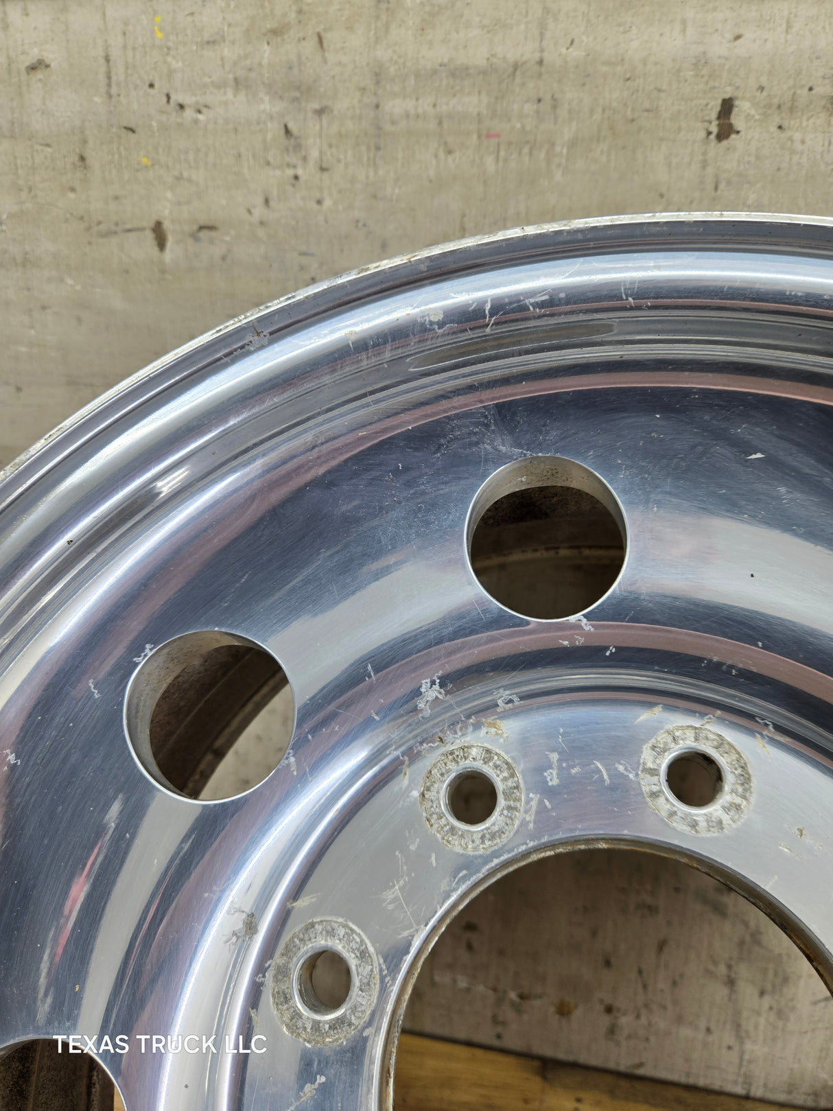 1999-2004 Ford F250 F350 Super Duty Excursion 16 x 7" Polished Aluminum Wheel Rim 8 x 170
