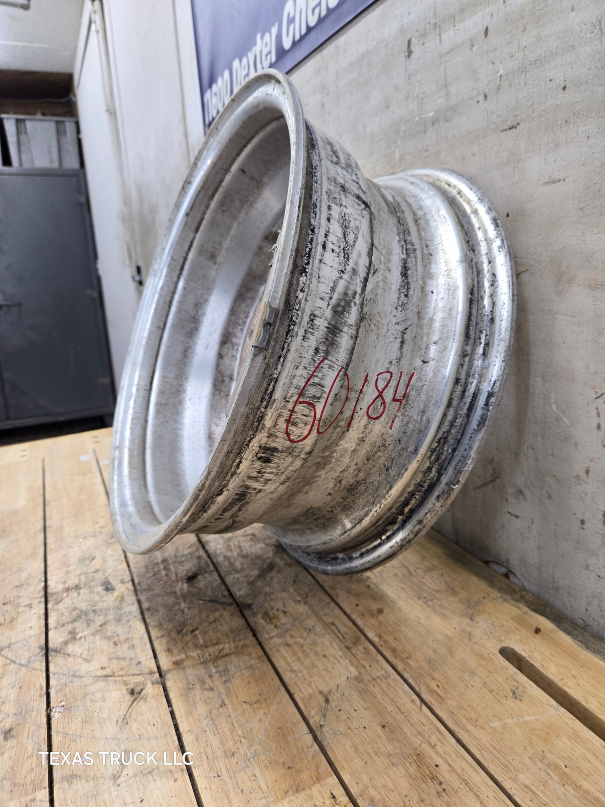 1999-2004 Ford F250 F350 Super Duty Excursion 16 x 7" Polished Aluminum Wheel Rim 8 x 170