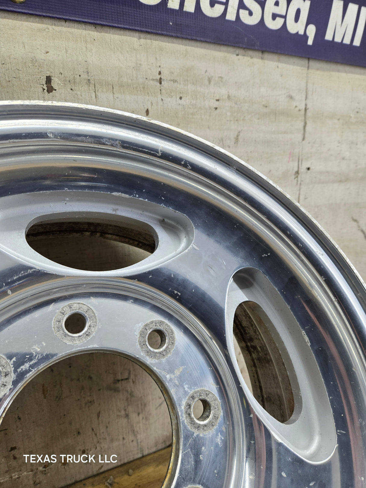 1999-2004 Ford F250 F350 Super Duty Excursion 16" Polished Aluminum Wheel Rim
