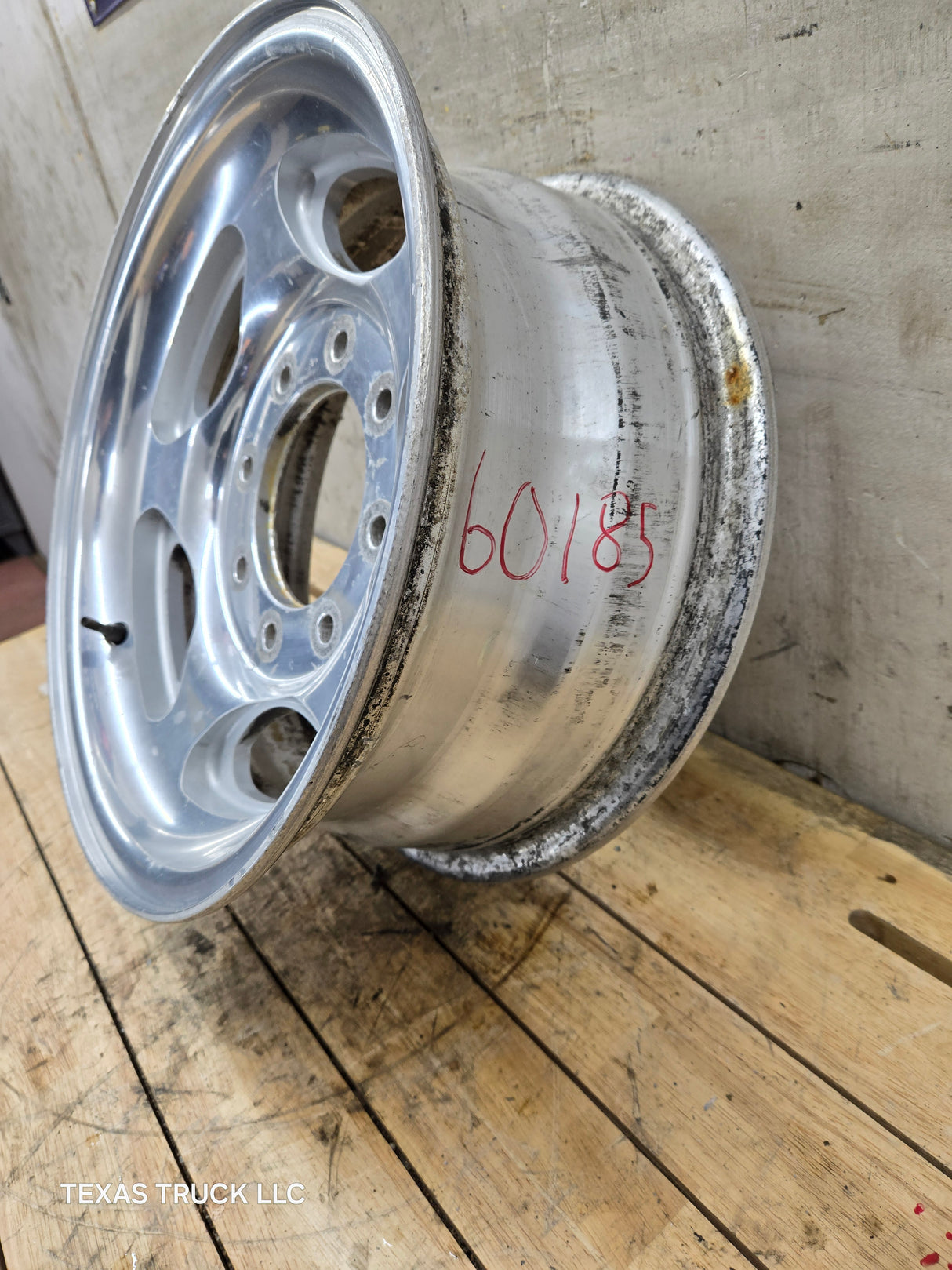 1999-2004 Ford F250 F350 Super Duty Excursion 16" Polished Aluminum Wheel Rim