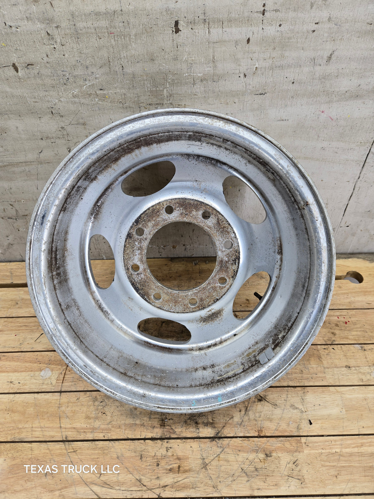 1999-2004 Ford F250 F350 Super Duty Excursion 16" Polished Aluminum Wheel Rim