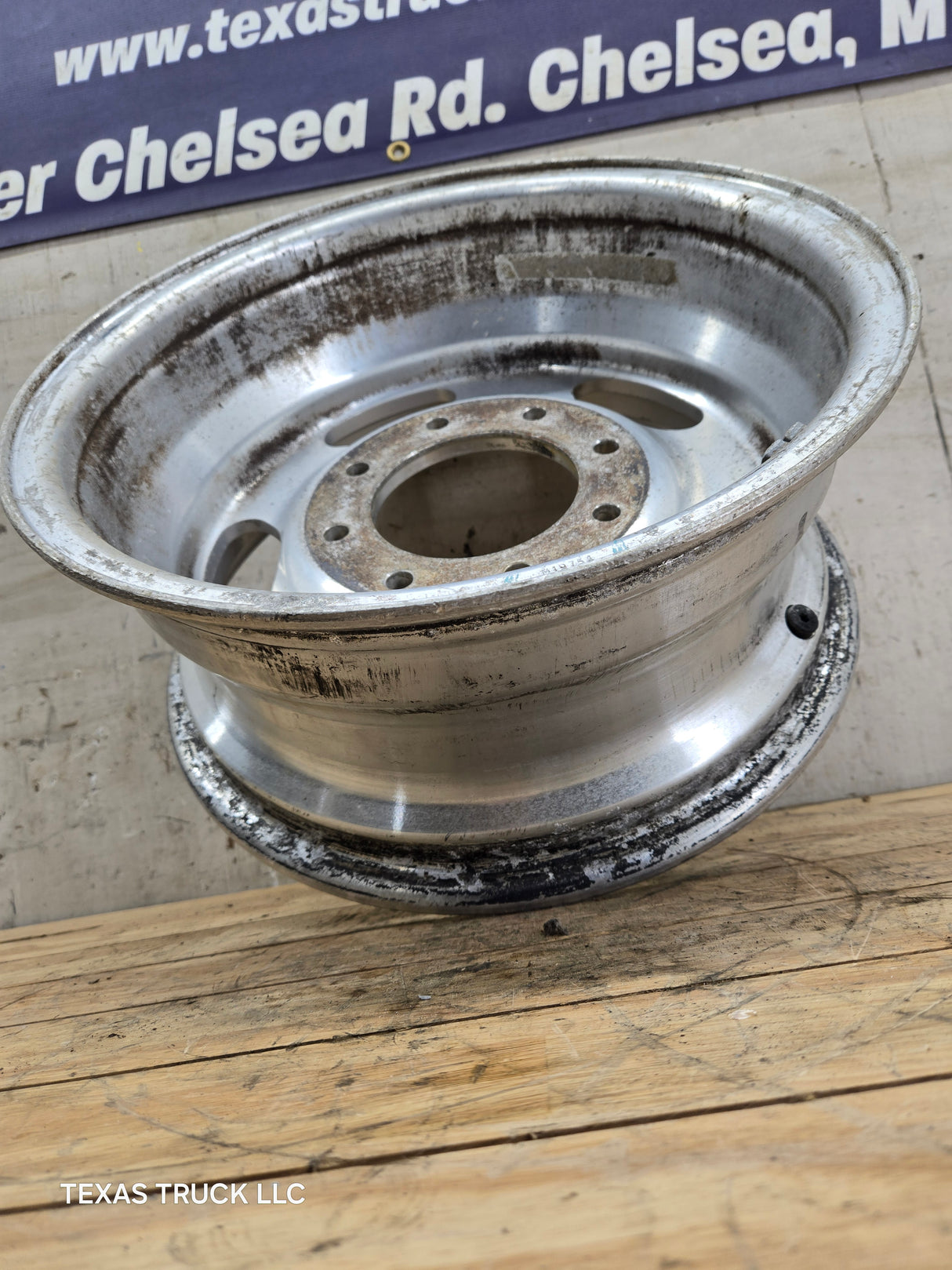 1999-2004 Ford F250 F350 Super Duty Excursion 16" Polished Aluminum Wheel Rim