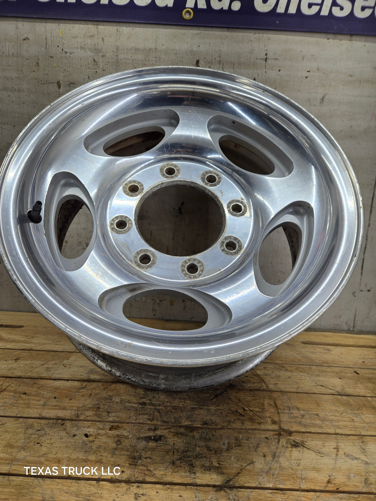 1999-2004 Ford F250 F350 Super Duty Excursion 16" Polished Aluminum Wheel Rim
