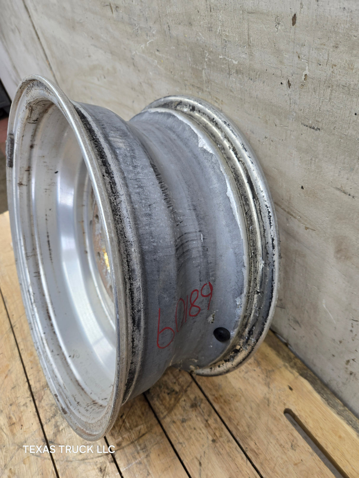1999-2004 Ford F250 F350 Super Duty Excursion 16" Polished Aluminum Wheel Rim