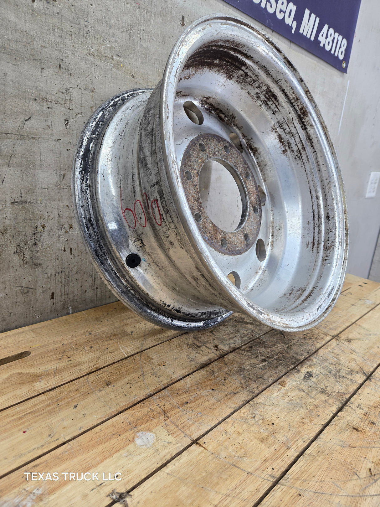 1999-2004 Ford F250 F350 Super Duty Excursion 16" Polished Aluminum Wheel Rim