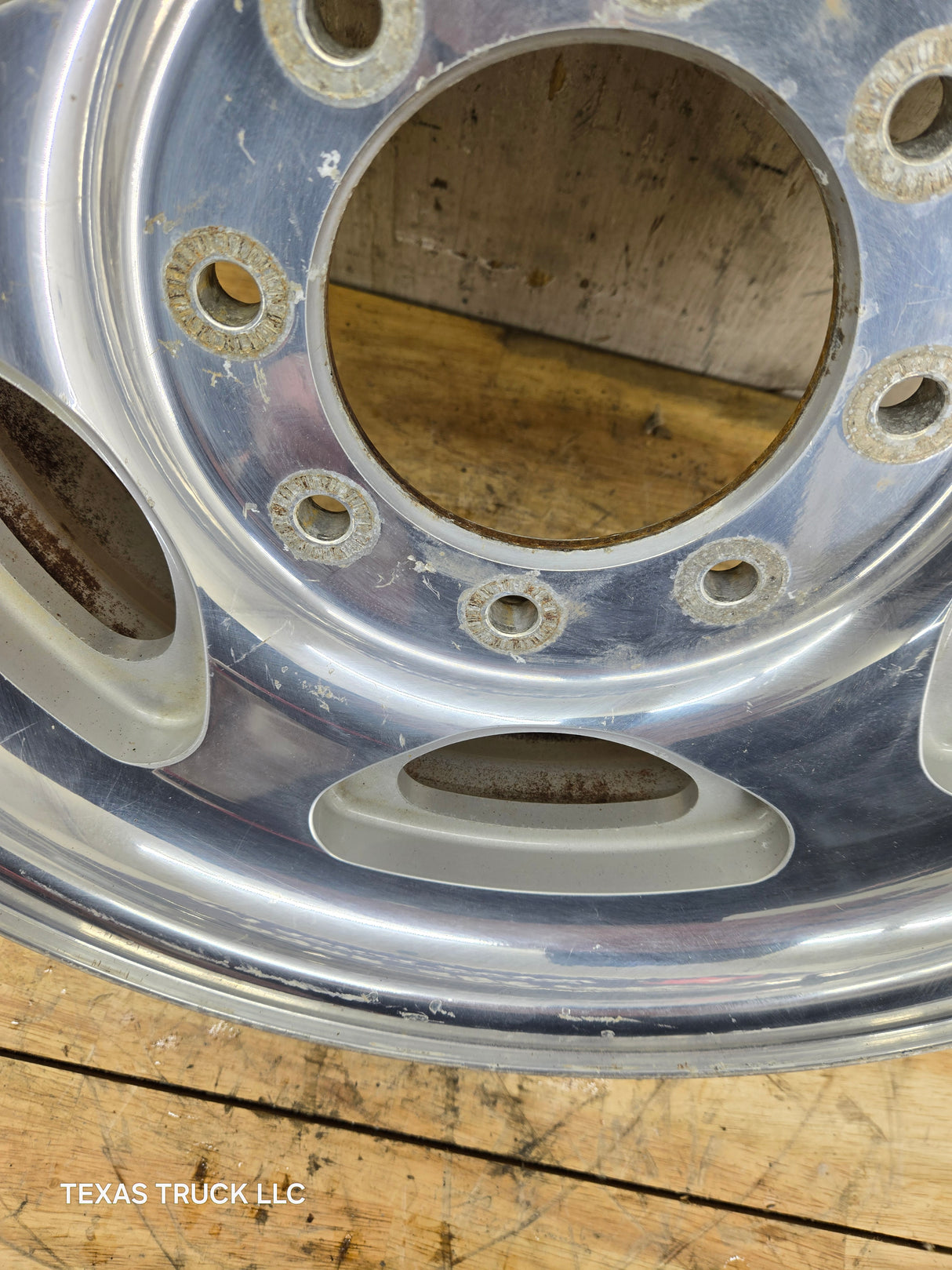 1999-2004 Ford F250 F350 Super Duty Excursion 16" Polished Aluminum Wheel Rim