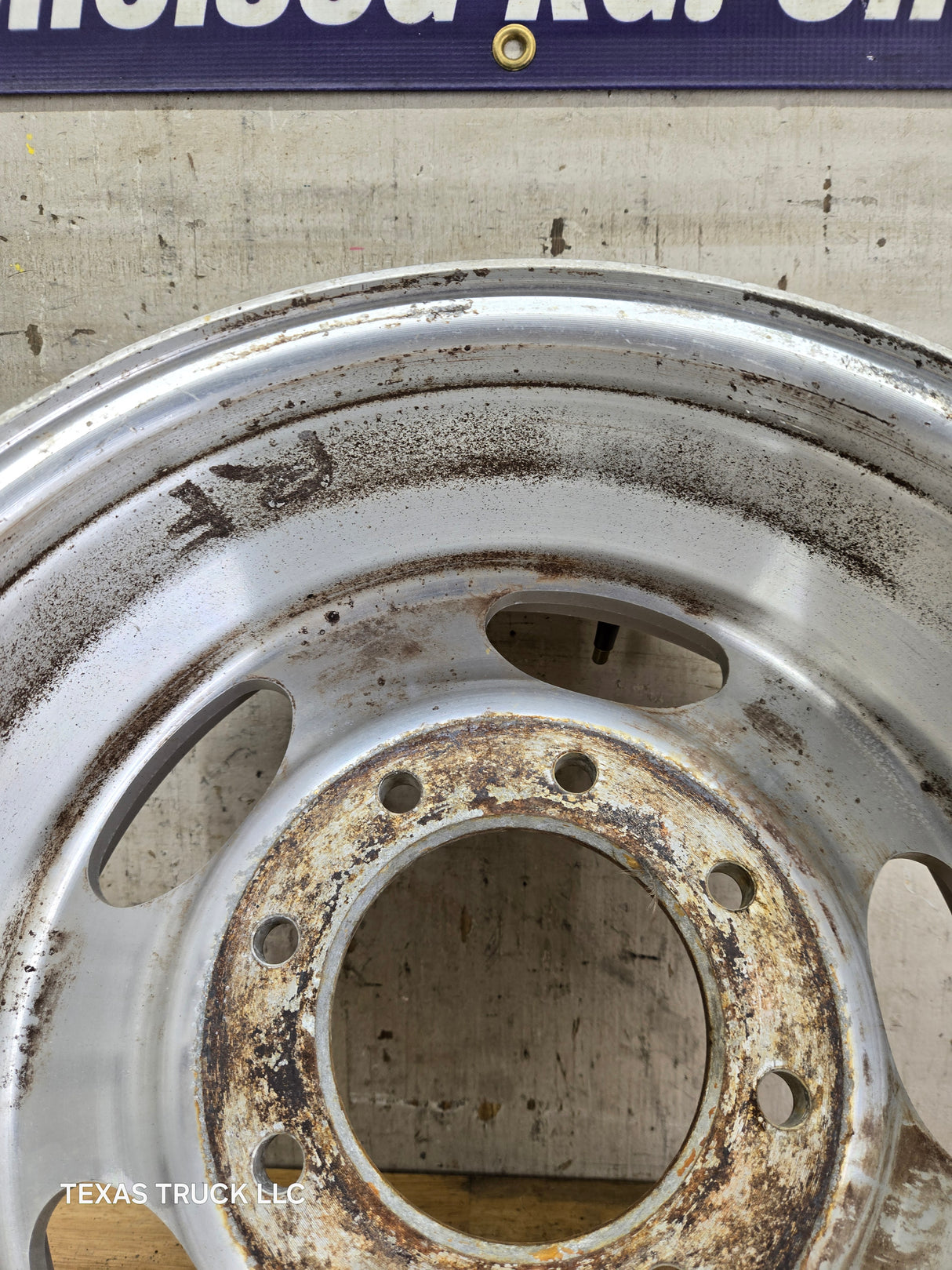 1999-2004 Ford F250 F350 Super Duty Excursion 16" Polished Aluminum Wheel Rim