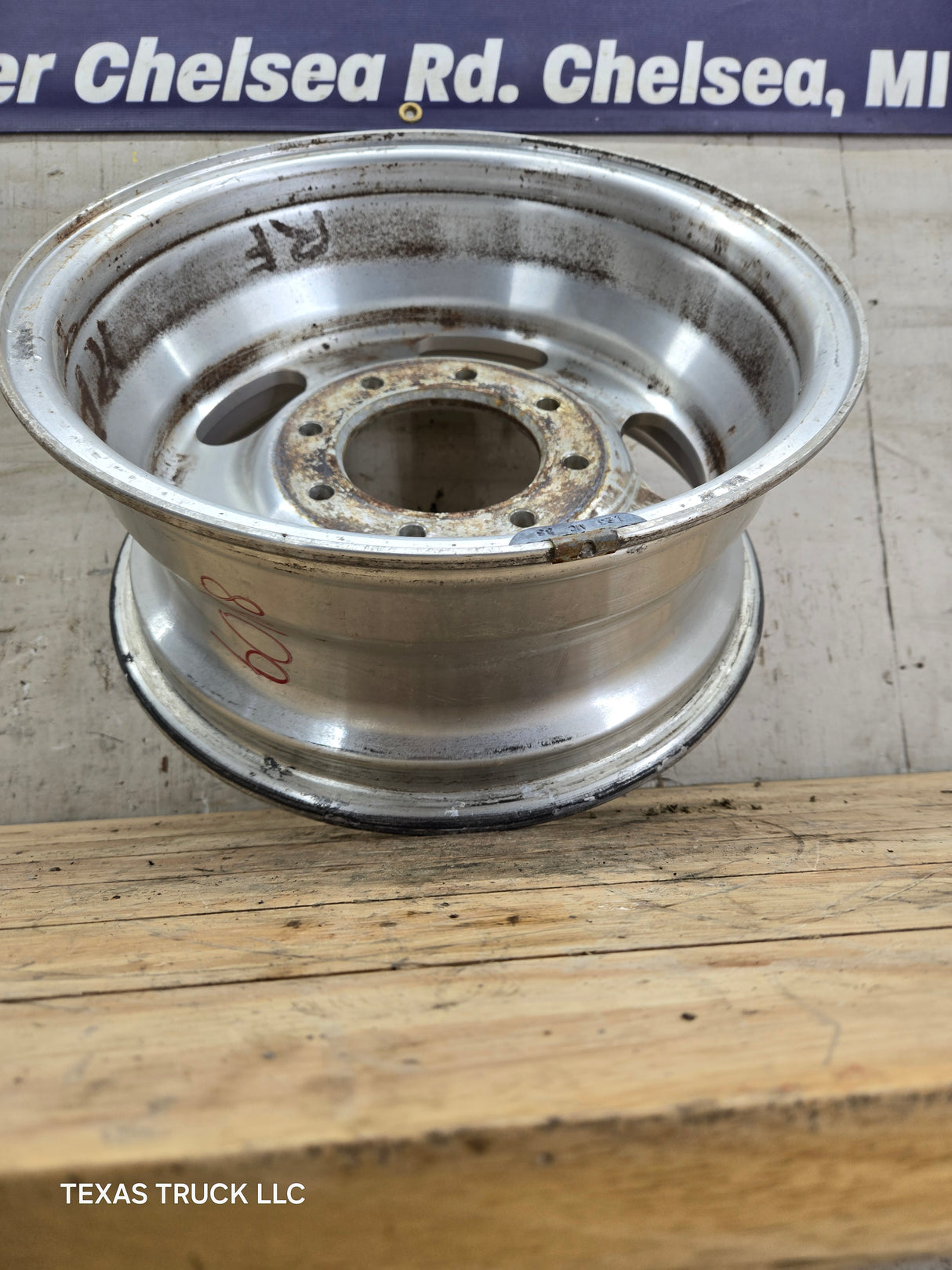 1999-2004 Ford F250 F350 Super Duty Excursion 16" Polished Aluminum Wheel Rim